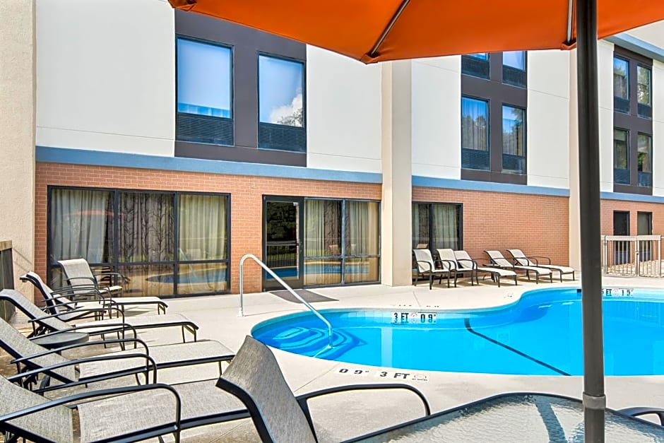 Hampton Inn Commerce
