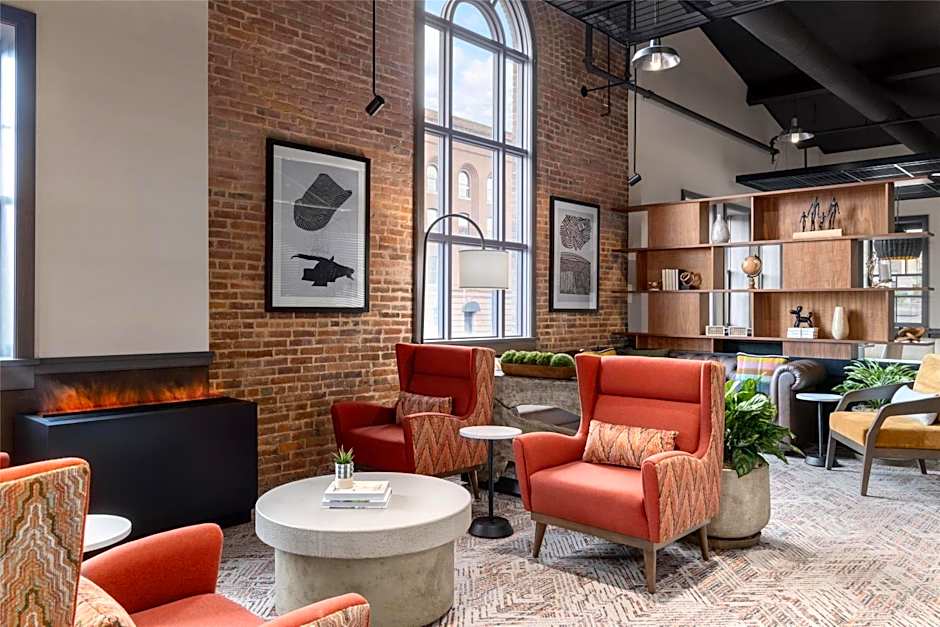 Hilton Garden Inn Burlington Downtown