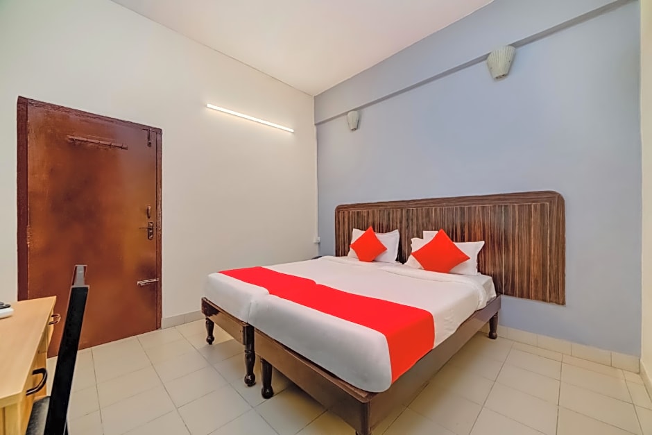 OYO Flagship 26760 Paradise Circle