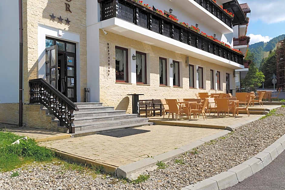 Manor Ski Hotel