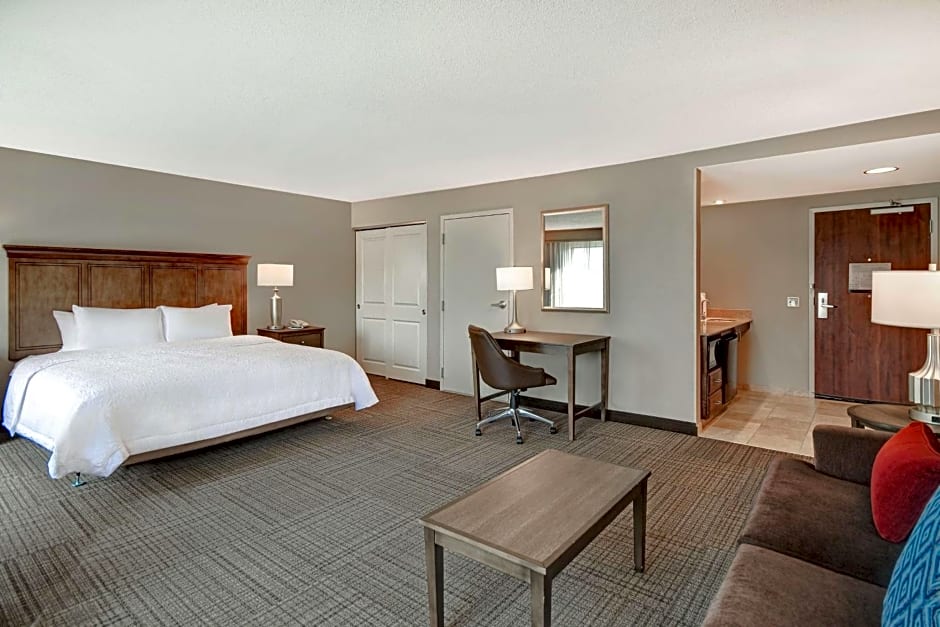 Hampton Inn & Suites Alexandria Old Town Area South