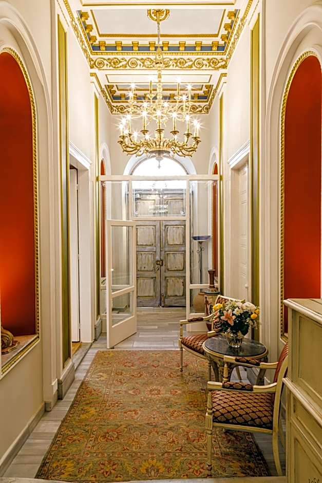 Palaiologos Luxury City Hotel
