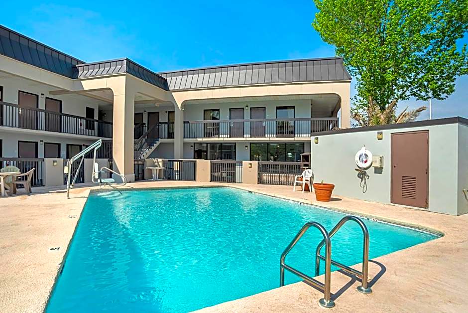 Quality Inn Foley - Gulf Shores North