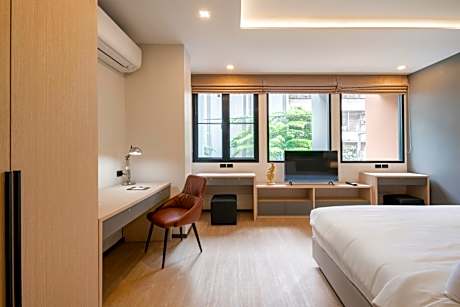 Executive King Room