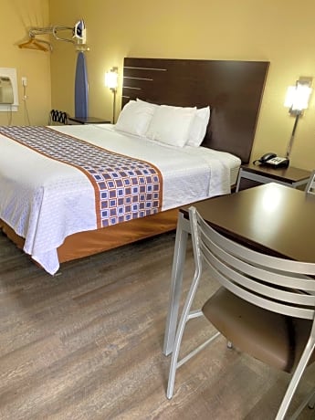 King Room - Non-Smoking
