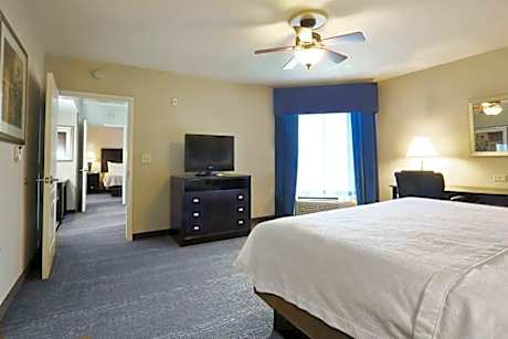 2 King Beds 2 Bedroom 2 Bath Suite Nonsmoking