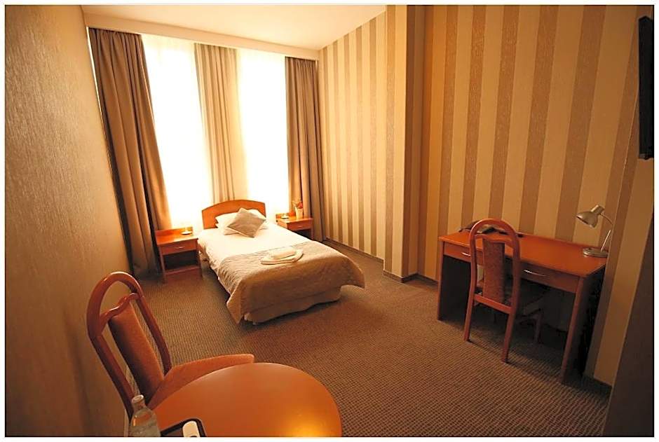 Hotel Polonez