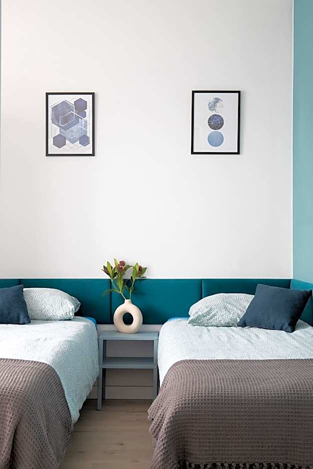 ADLER Room Suite