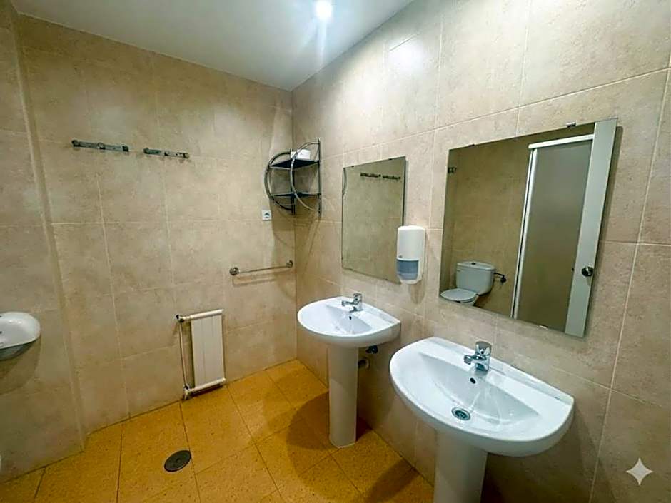 Residencia Albergue Jaca