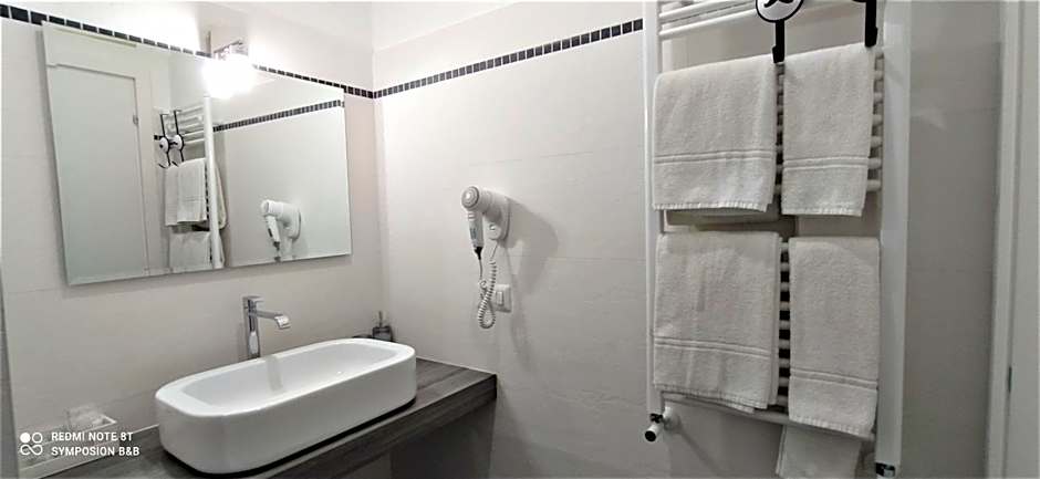 Symposion B&B Apart