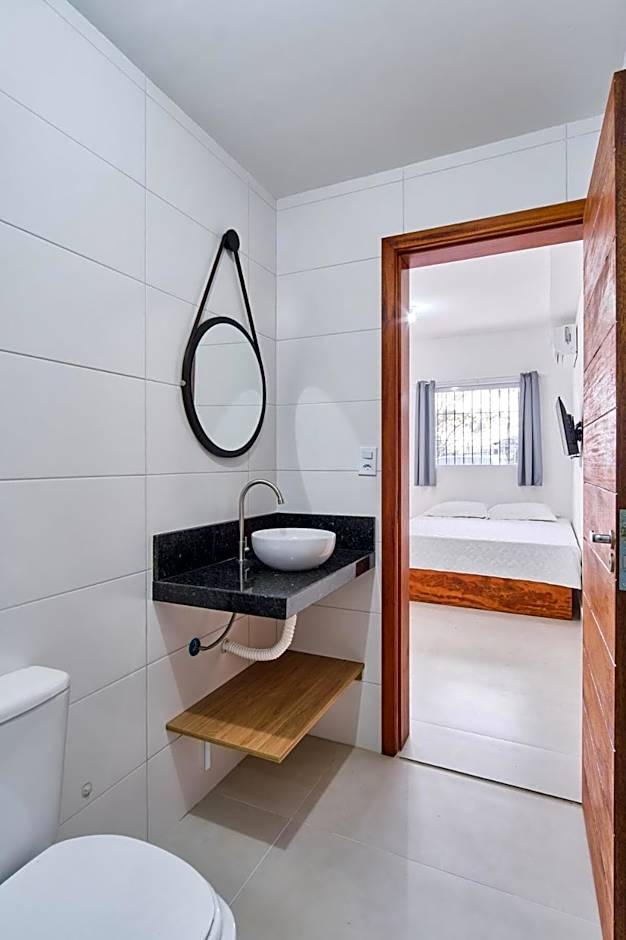 SOL 3: Charmoso com Piscina e Churrasqueira e AR