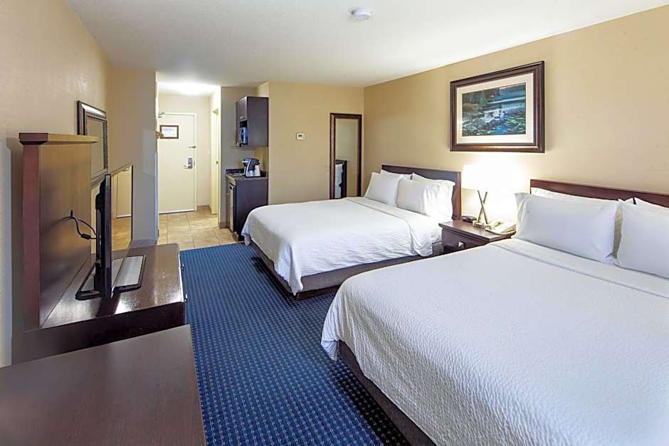 Holiday Inn Express Hotel & Suites Edson By IHG