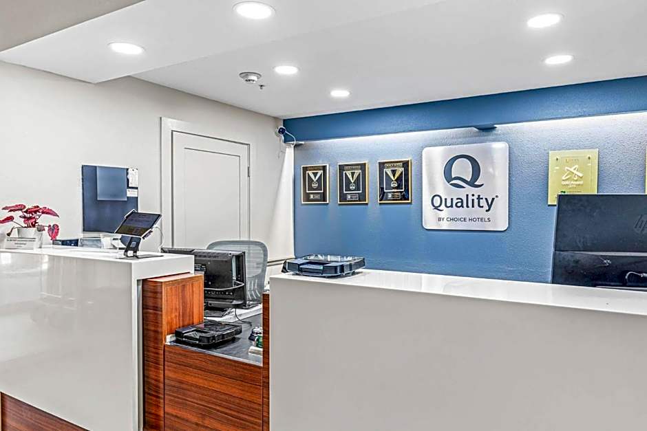 Quality Inn & Suites On The River