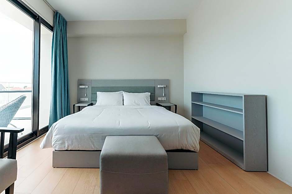 Elements Hotel & Shops Curacao
