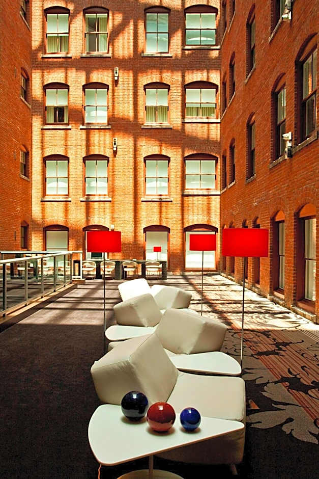 Le Meridien Philadelphia