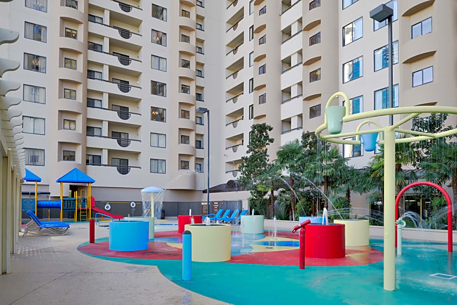 Polo Towers