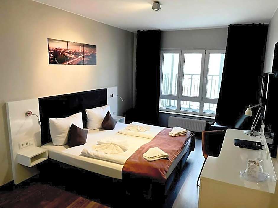 ALFA Hotel