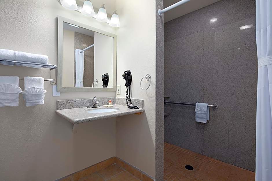 Days Inn by Wyndham Santa Maria