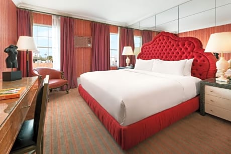 Mobility Accessible Roll in Shower Mandarin King