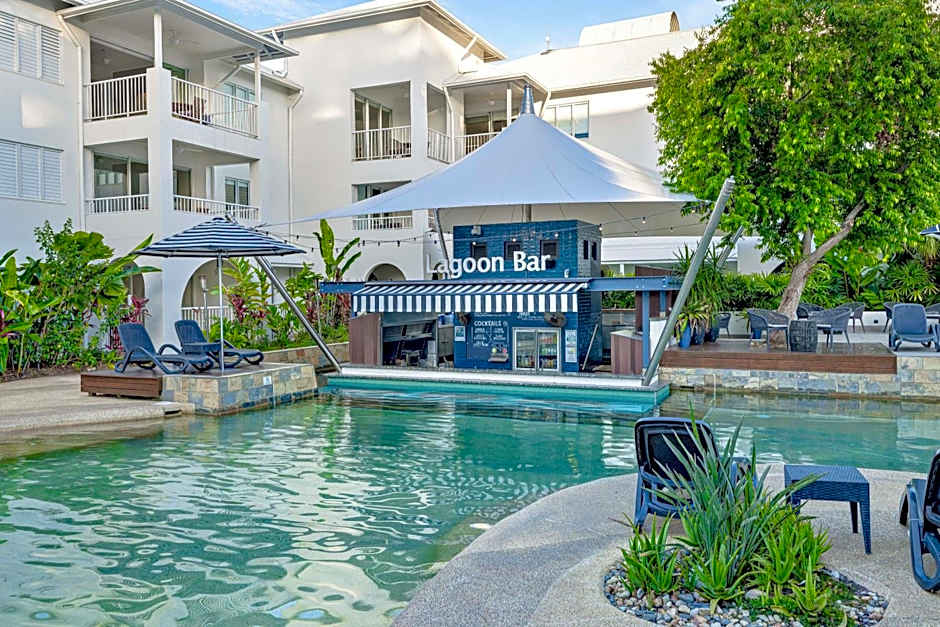 Mantra PortSea Port Douglas