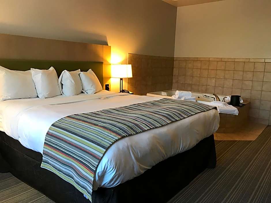 Country Inn & Suites by Radisson, Fond du Lac, WI