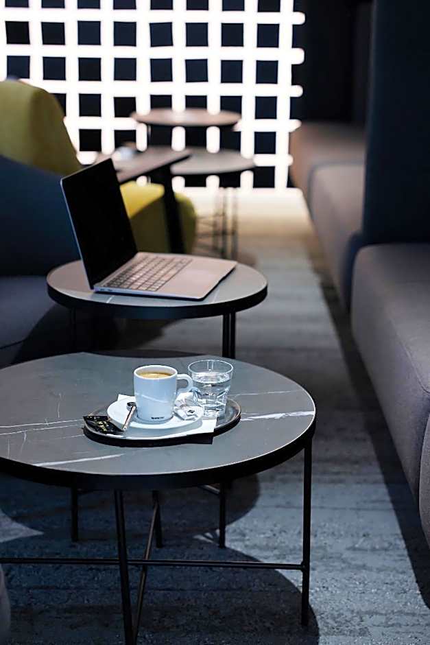 Three Crowns Hotel