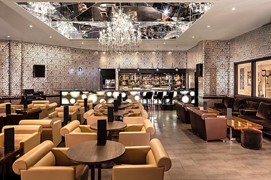 Radisson Blu Edwardian Heathrow, Heathrow Airport
