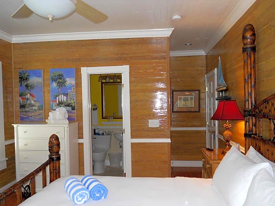 Duval Inn - Key West