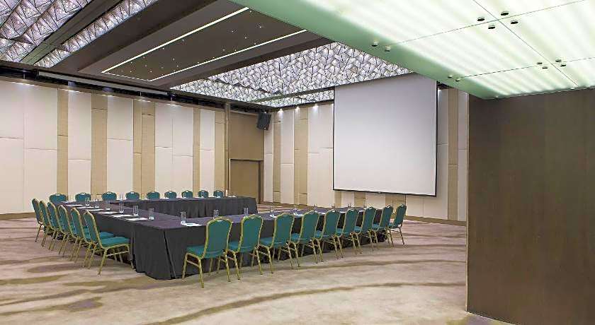 Le Meridien Kota Kinabalu