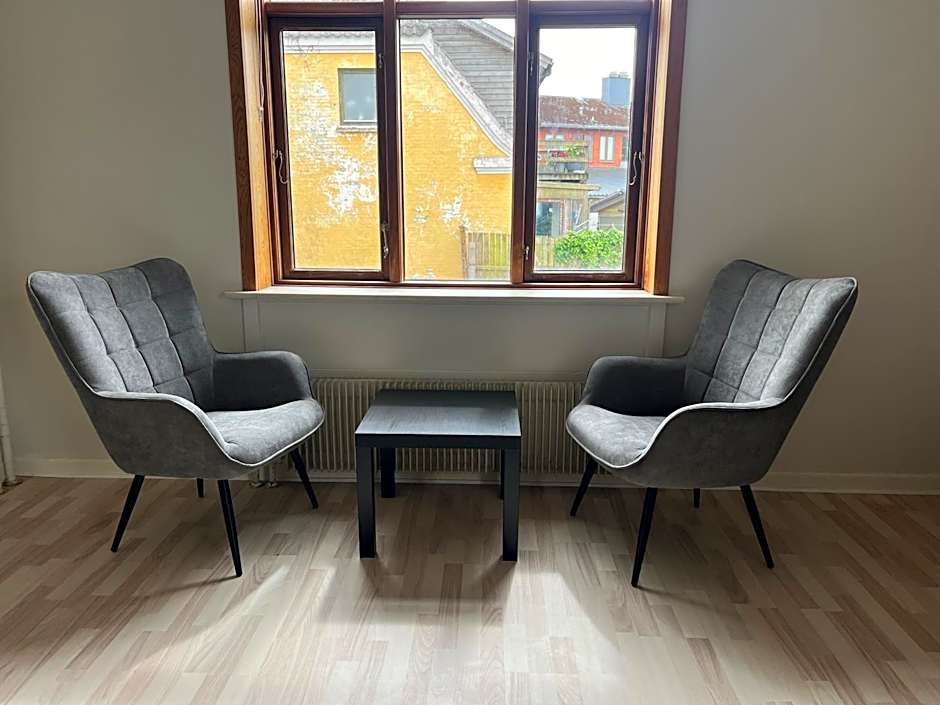 Folsted - Værelse 105 fri parkering