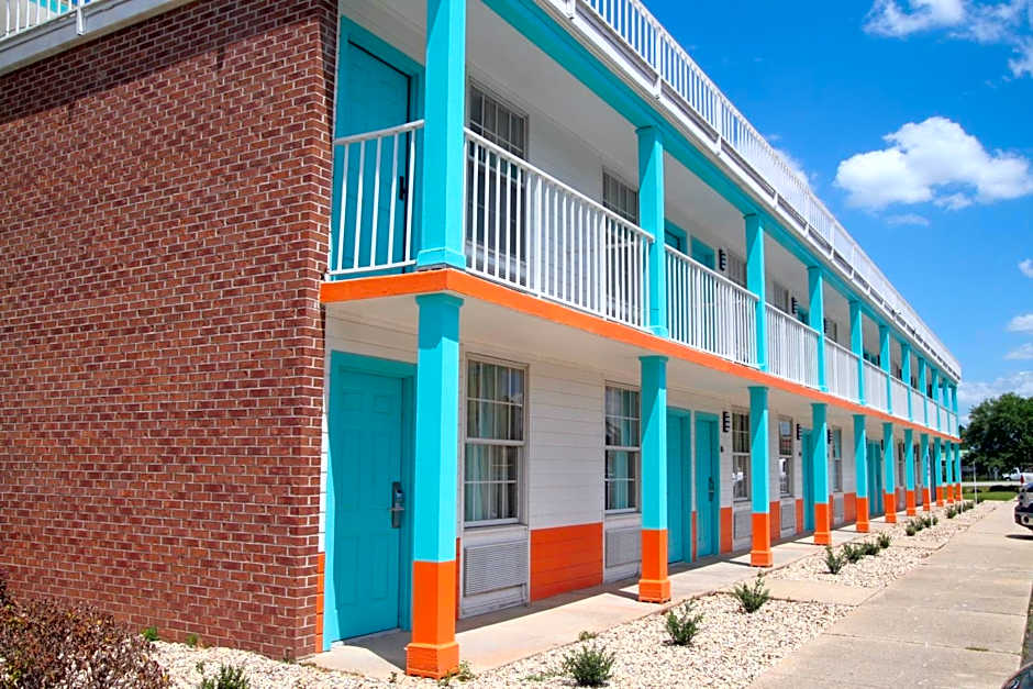 Howard Johnson by Wyndham Hattiesburg