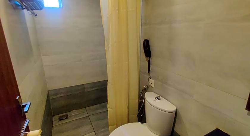 Sreepathi Indraprastha Hotel and Serviced Apartments