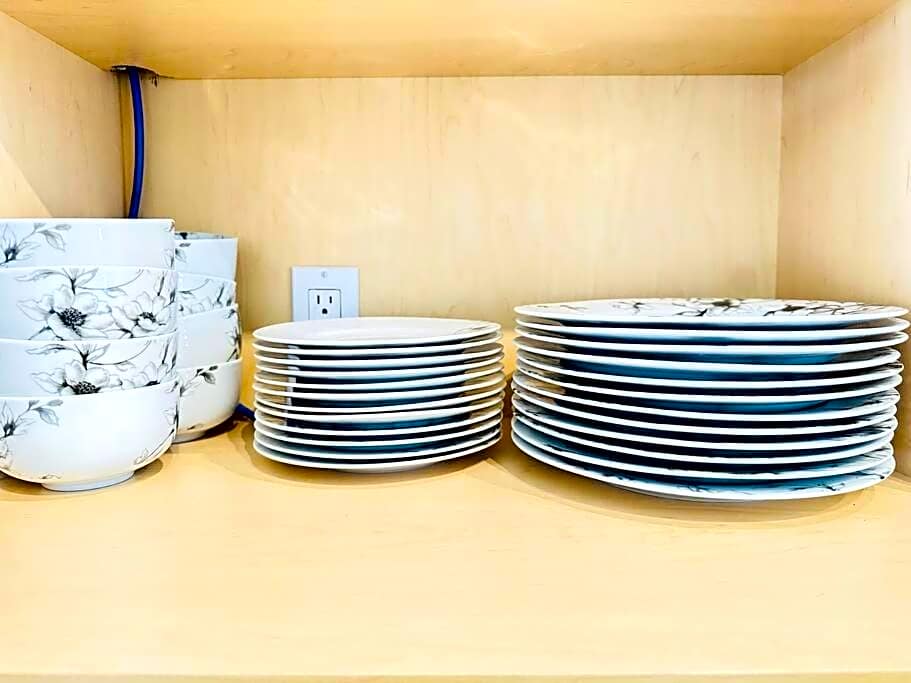 Comfortable 6 bedrooms house