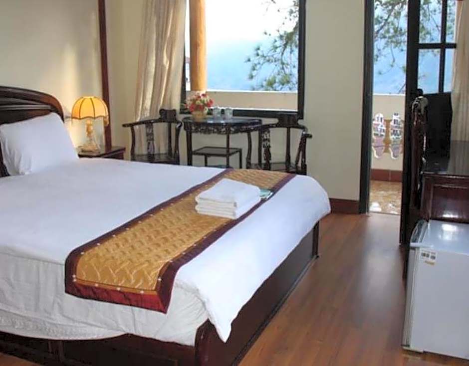 Sapa Mountain Queen House