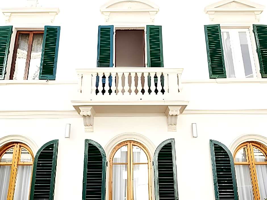 Hotel Savoia & Campana