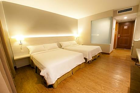 Premier Deluxe Room