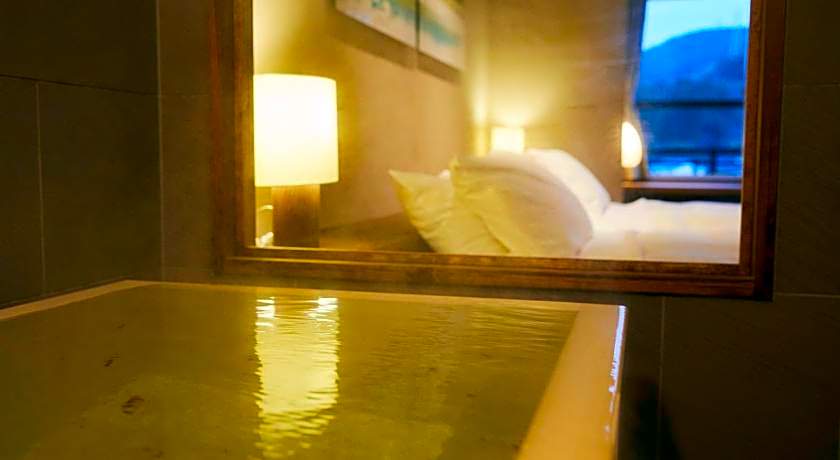 Ryokan Oomuraya