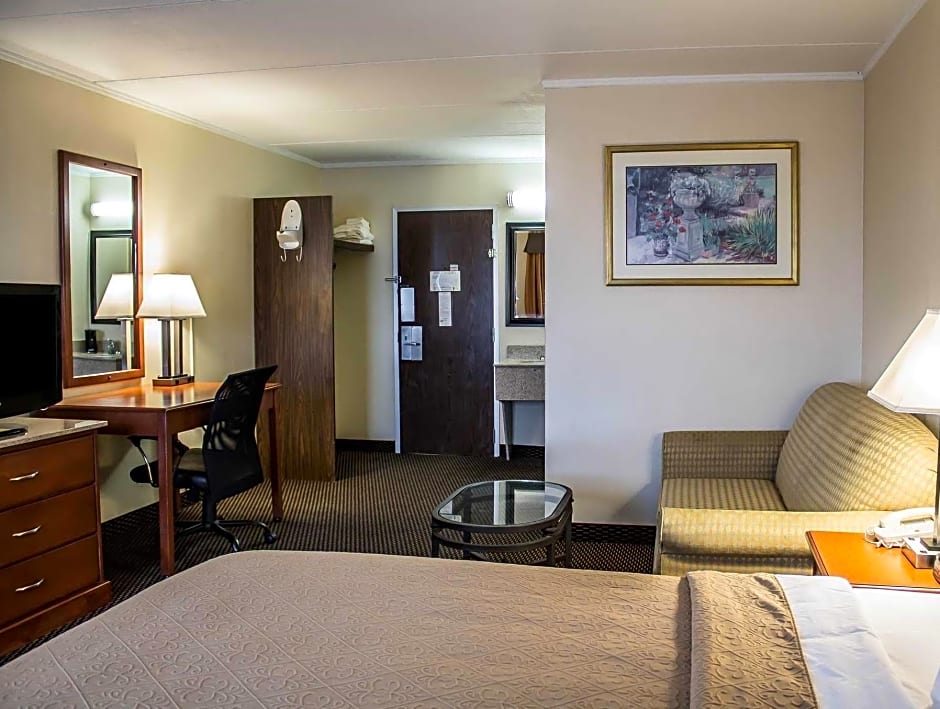 Baymont by Wyndham Youngstown