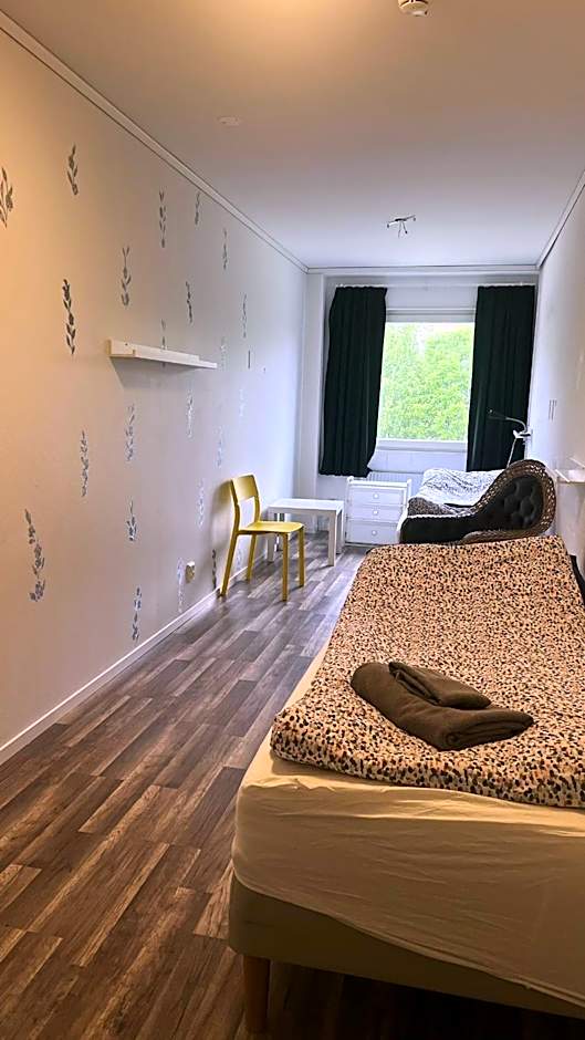 Rentalux Hostel - double & single rooms