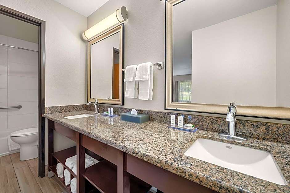 La Quinta Inn & Suites by Wyndham Grants Pass