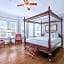 Coombs Inn & Suites, Ascend Hotel Collection