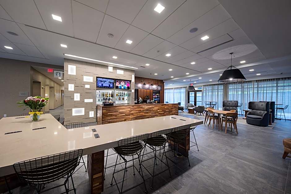 Courtyard by Marriott Russellville