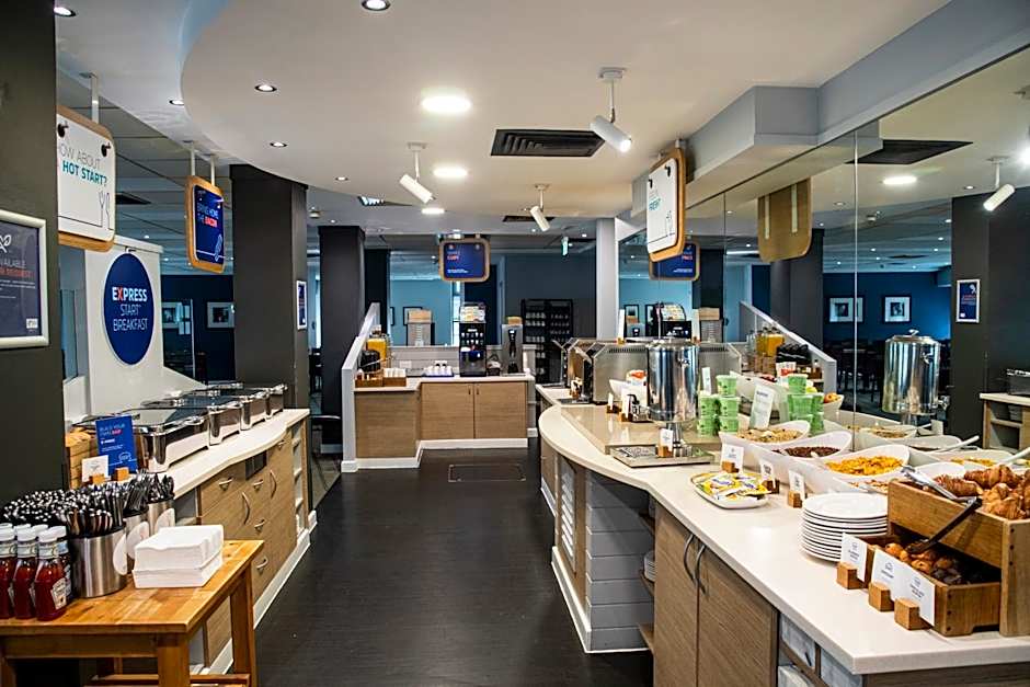 Holiday Inn Express - Glasgow - City Ctr Riverside By IHG