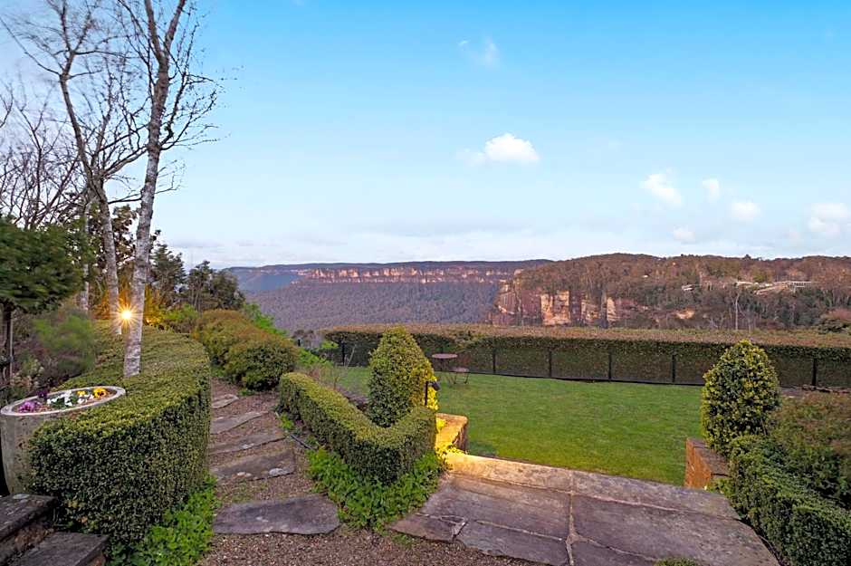 Echoes Boutique Hotel & Restaurant