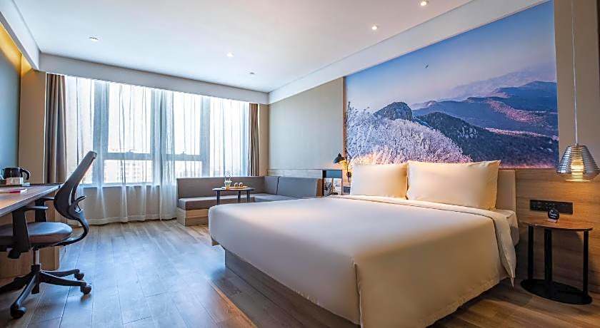 Atour Hotel Weifang Qingnian Road Taihua City