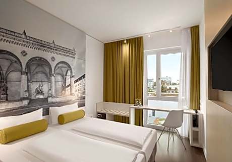 Super 8 by Wyndham Munich City North