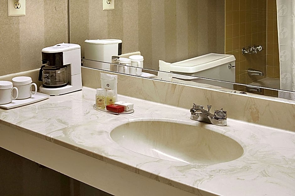 Ramada Hotel & Conf Center by Wyndham Augusta Downtown – Augusta, GA