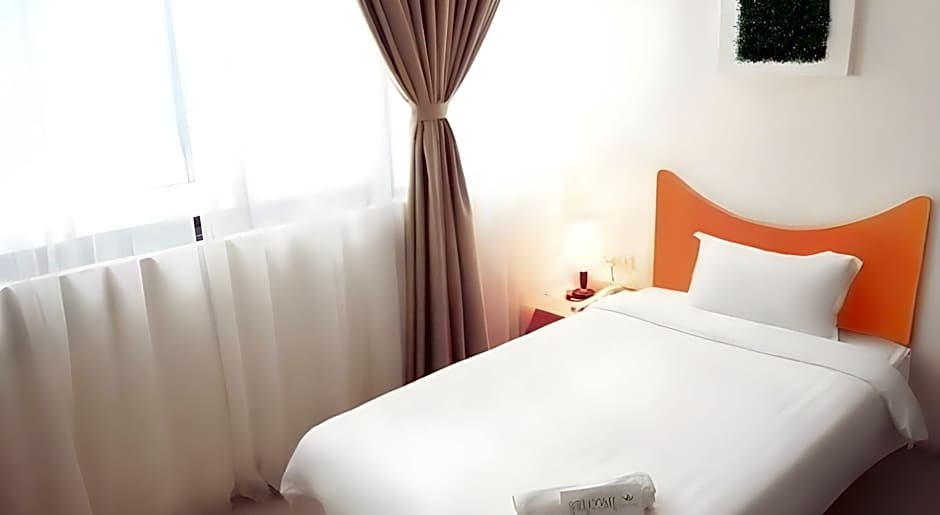 Creator Hotel
