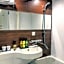 Hotel Livemax Toyama