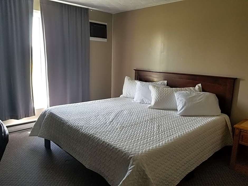 Knights Inn Woodstock